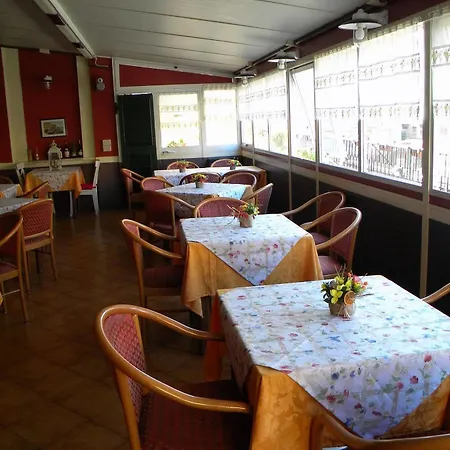 ホテル Portofino 2*