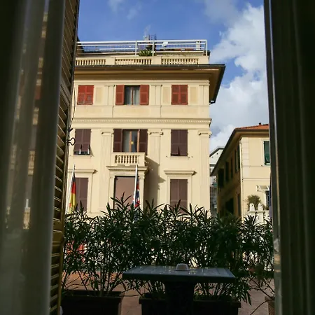 Hotel Portofino 2*